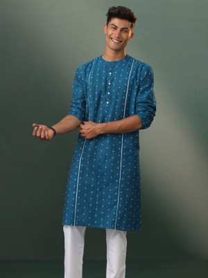 VASTRAMAY Men Self Design Straight Kurta(Blue)