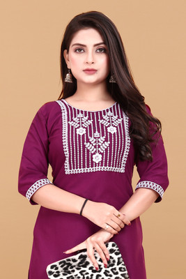 RIDDHI COLLECTION MALL Women Embroidered A-line Kurta(Purple)