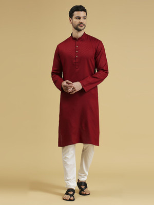 Rajubhai Hargovindas Men Self Design Straight Kurta(Red)