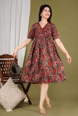 moxica Women Printed Flared Kurta(Multicolor)