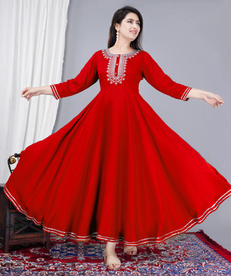 Nikhat Women Solid Anarkali Kurta(Red)