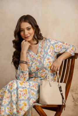 Sa Rasa Women Printed Straight Kurta(Beige)