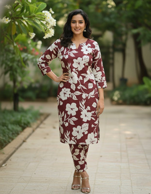 Ashyora Women Floral Print, Self Design A-line Kurta(Maroon)