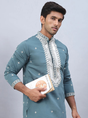 Jompers Men Embroidered Straight Kurta(Light Green)