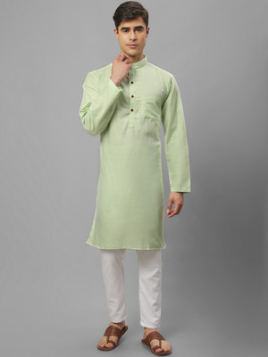 Enchanted Drapes Men Solid Straight Kurta(Brown)