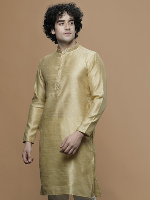 Maahi Fabs Men Self Design Straight Kurta(Gold)