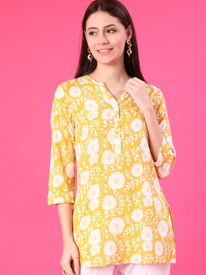 V-MART Women Printed A-line Kurta(Yellow)