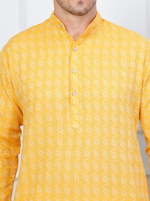 ALQUSWA Men Solid Straight Kurta(Yellow)