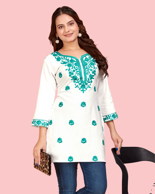 Kotton Maxx Women Embroidered Straight Kurta(White)