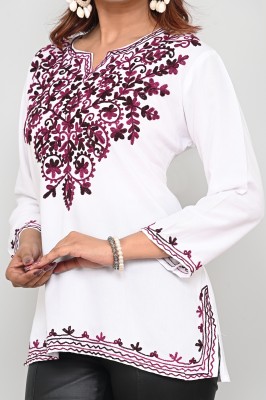 NAIDA Women Embroidered Asymmetric Kurta(White)
