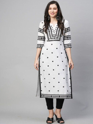 Divastri Women Embroidered A-line Kurta(White)