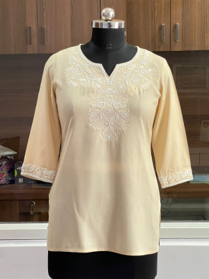 Pingaksh Women Embroidered Straight Kurta(Beige)