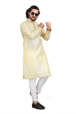 Gupta Men Woven Design A-line Kurta(Gold)