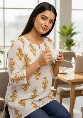 Mialo fashion Women Floral Print Straight Kurta(Yellow)