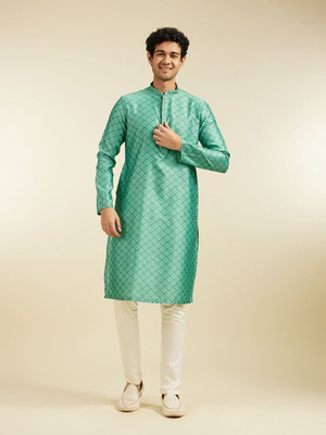 DIWAS by Manyavar Men Printed Straight Kurta(Green)