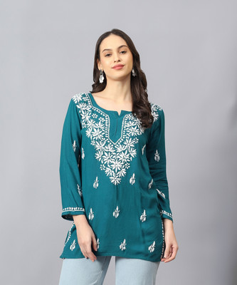 ak fashion mall Women Chikan Embroidery Straight Kurta(Dark Green)
