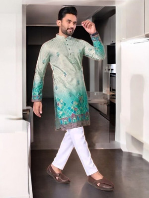 click n buy Men Embroidered Ethnic Dress Kurta(Green)