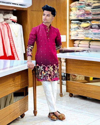 click n buy Men Floral Print A-line Kurta(White)