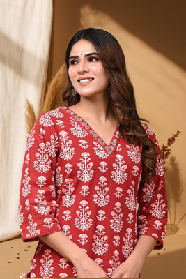 Chhapainama fashion Women Printed Straight Kurta(Maroon)