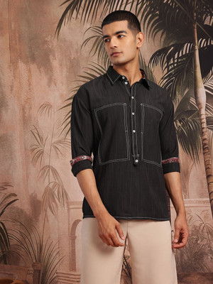 Sangria Men Striped Straight Kurta(Black)