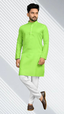 Vastra Men Solid Straight Kurta(Light Green)