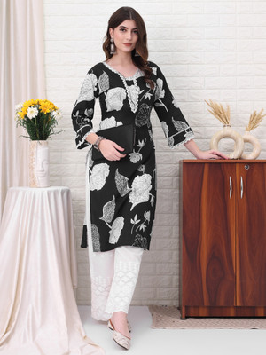 SINGNI Women Embellished Straight Kurta(Black)