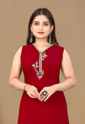 JENIY FASHION Women Embroidered, Solid Straight Kurta(Red)