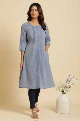 W Women Floral Print A-line Kurta(Light Blue, Blue)