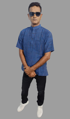GRT Men Woven Design Straight Kurta(Blue)