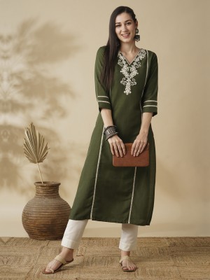 Globus Women Embroidered Straight Kurta(Green)