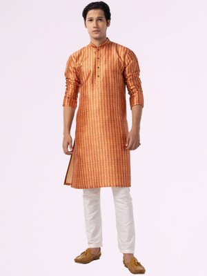 PINK WISH Men Solid Straight Kurta(Multicolor)