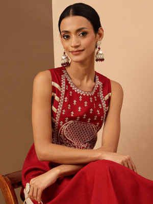 Janasya Women Embroidered Straight Kurta(Red)