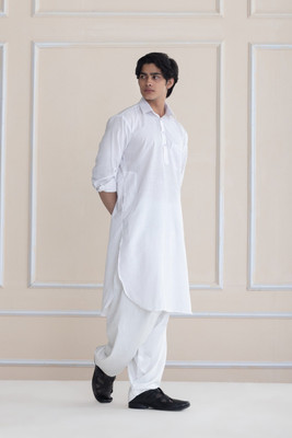 SHROBH Men Solid Pathani Kurta(White)
