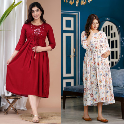 simran Women Printed, Embroidered Flared Kurta(Red)