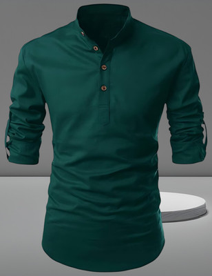 Svatantra Men Solid Straight Kurta(Green)