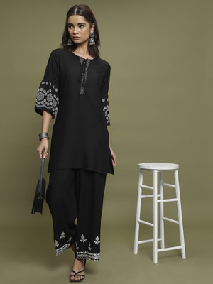 Vishudh Women Solid Ethnic Dress Kurta(Black)
