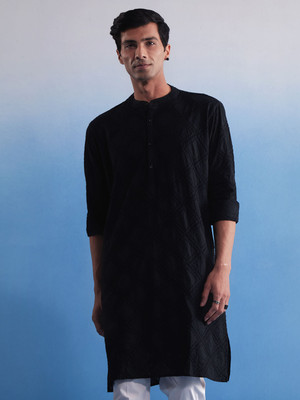 Shvaas By Vastramay Men Self Design Straight Kurta(Black)