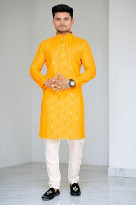 Bisswas Men Embellished Straight Kurta(Yellow)