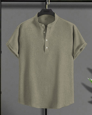Dwellify Men Self Design Straight Kurta(Green)