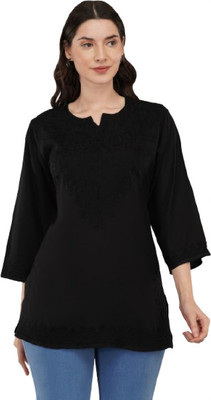 FIRSTSAARI Women Embroidered Straight Kurta(Black)