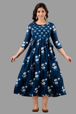 Chandar Textile Women Printed Gown Kurta(Blue)
