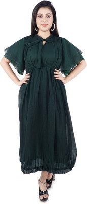 sahanoordresses Women Self Design A-line Kurta(Dark Green)