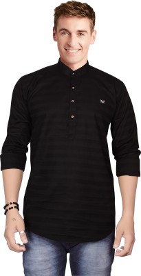 JUST BLACK Men Solid Straight Kurta(Black)