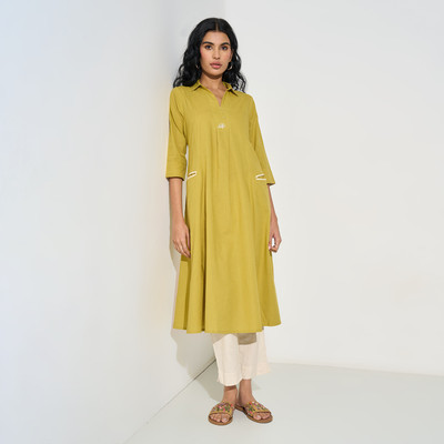 Rangmanch by Pantaloons Women Solid A-line Kurta(Green)