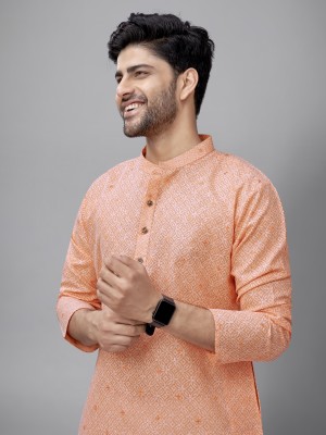 JUGG JUGG JEEYO Men Solid A-line Kurta(Orange)