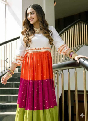 Klothing Women Printed Anarkali Kurta(Multicolor)