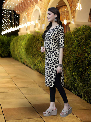 1 Stop Fashion Women Self Design A-line Kurta(Black)