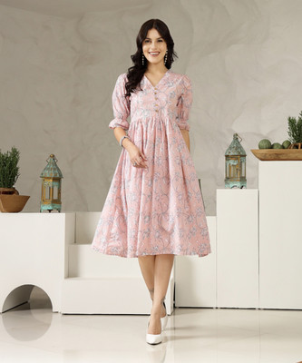 Stylum Women Printed Flared Kurta(Pink)