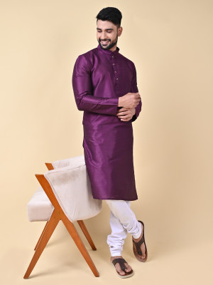 MANNYATA Men Solid A-line Kurta(Purple)
