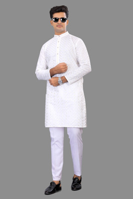 ketons Men Embroidered Straight Kurta(White)